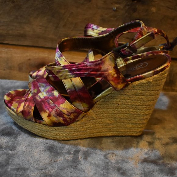 Carlos Santana Shoes - EUC Carlos by Carlos Santana Malibou Wedge Sandals